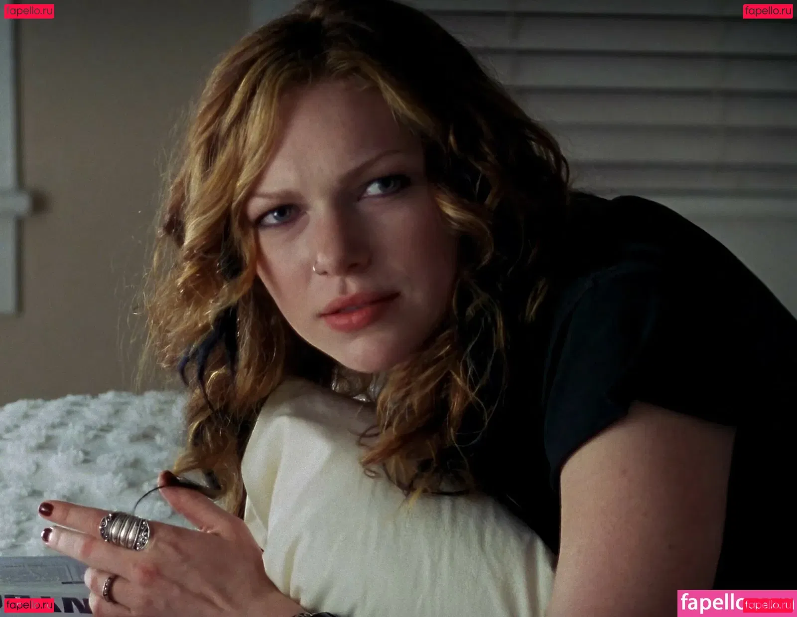 Laura Prepon Onlyfans Photo Gallery 