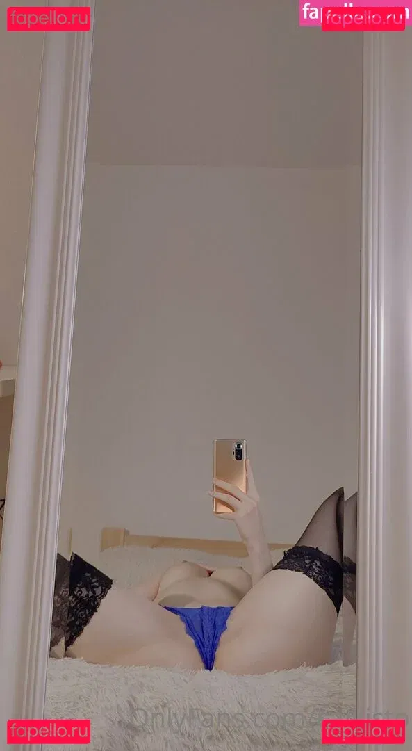 youngcallisto Onlyfans Photo Gallery 