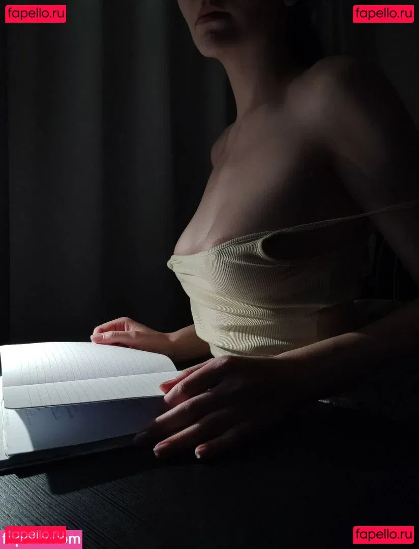 youngcallisto Onlyfans Photo Gallery 