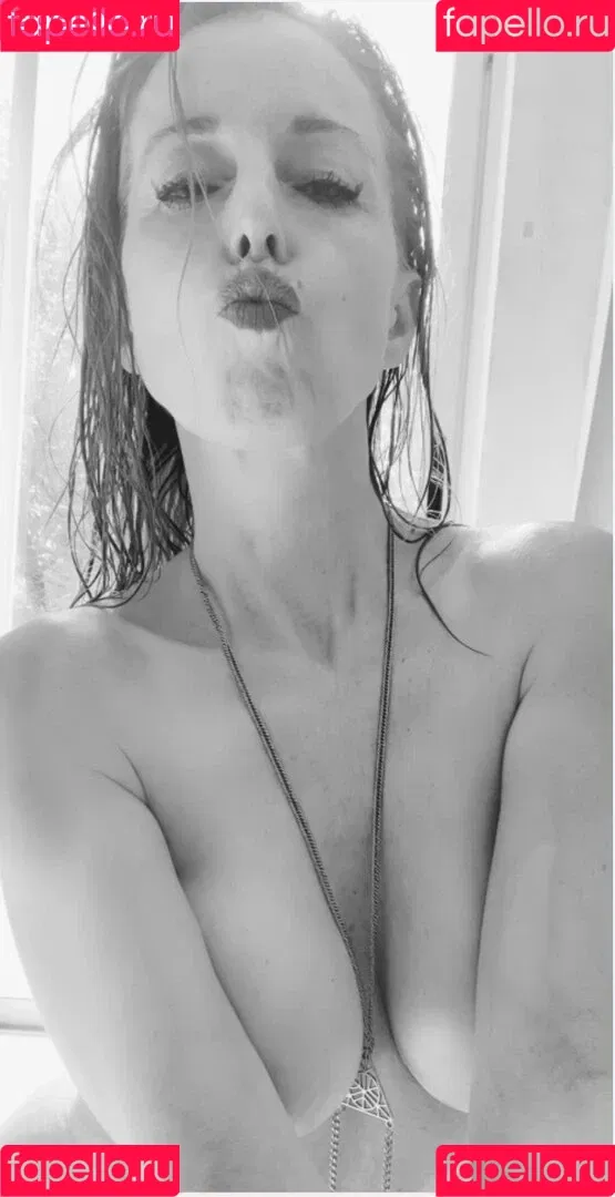 Anabel Cherubito Onlyfans Photo Gallery 
