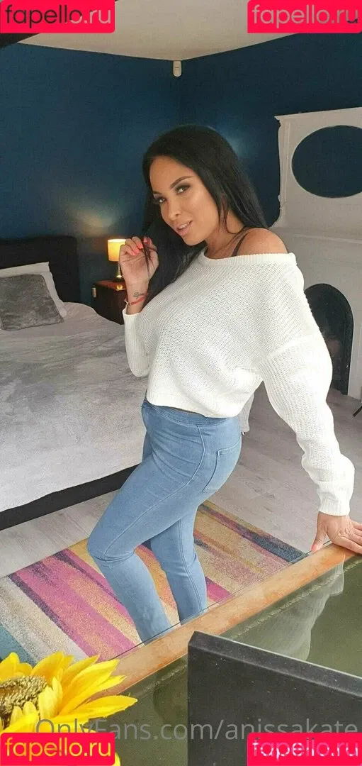 Anissakate Onlyfans Photo Gallery 