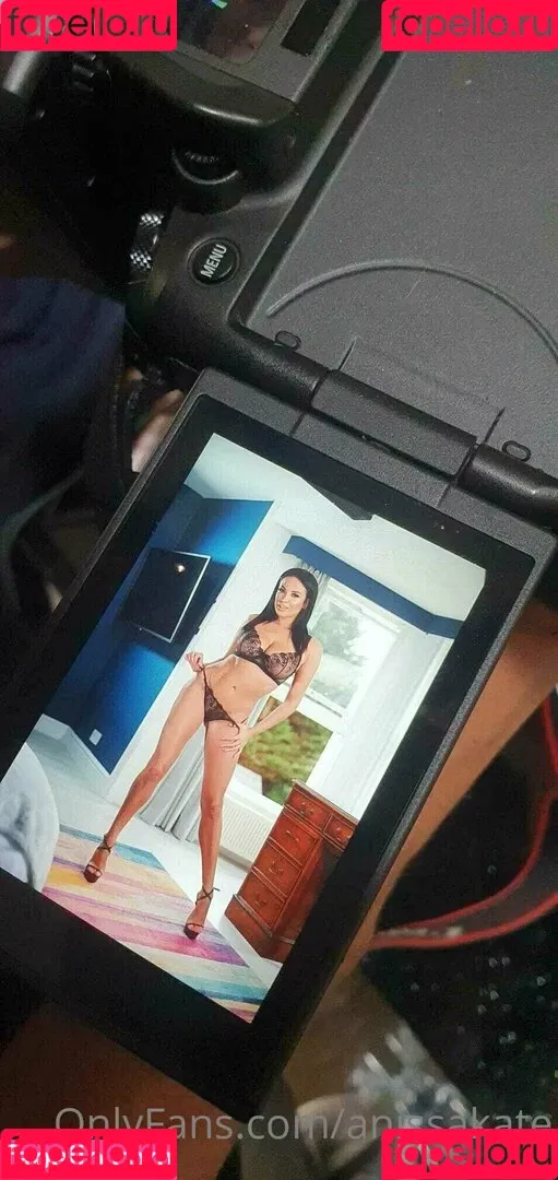Anissakate Onlyfans Photo Gallery 
