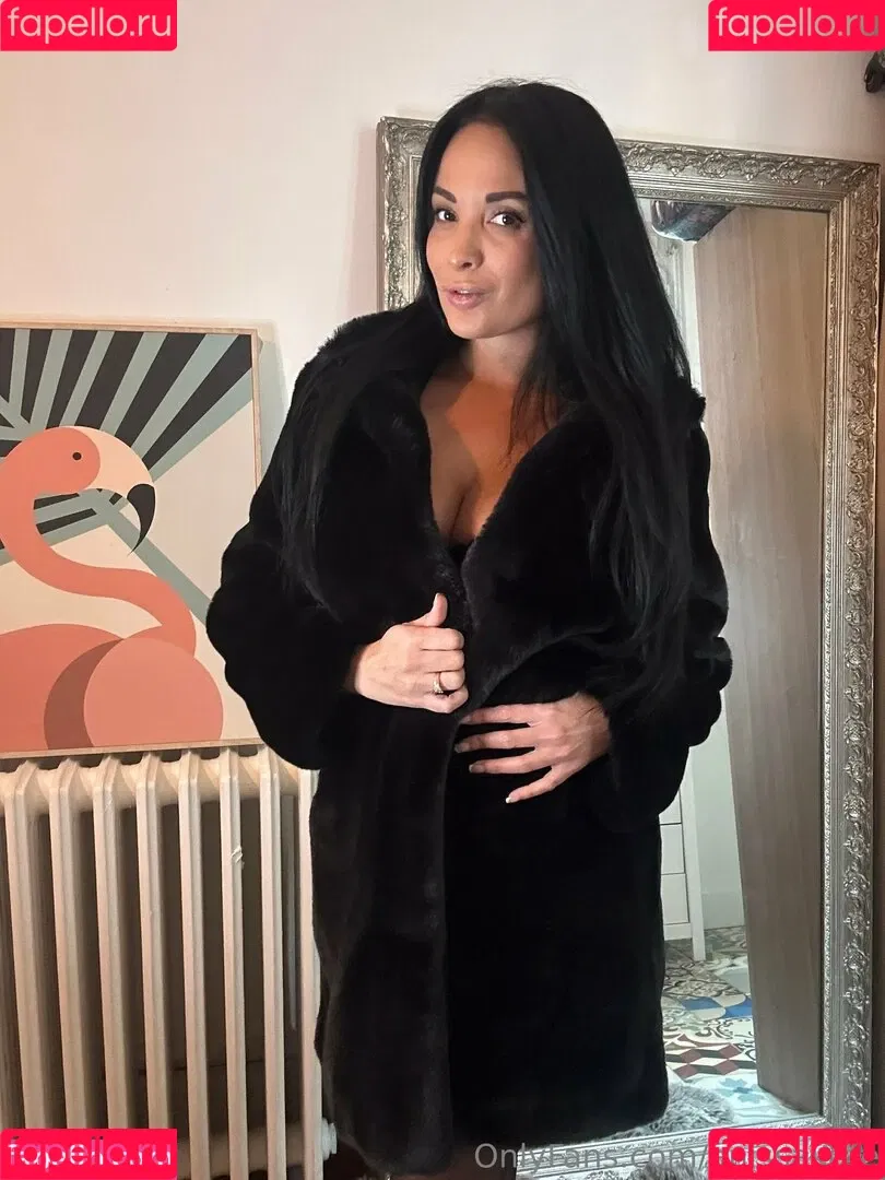 Anissakate Onlyfans Photo Gallery 
