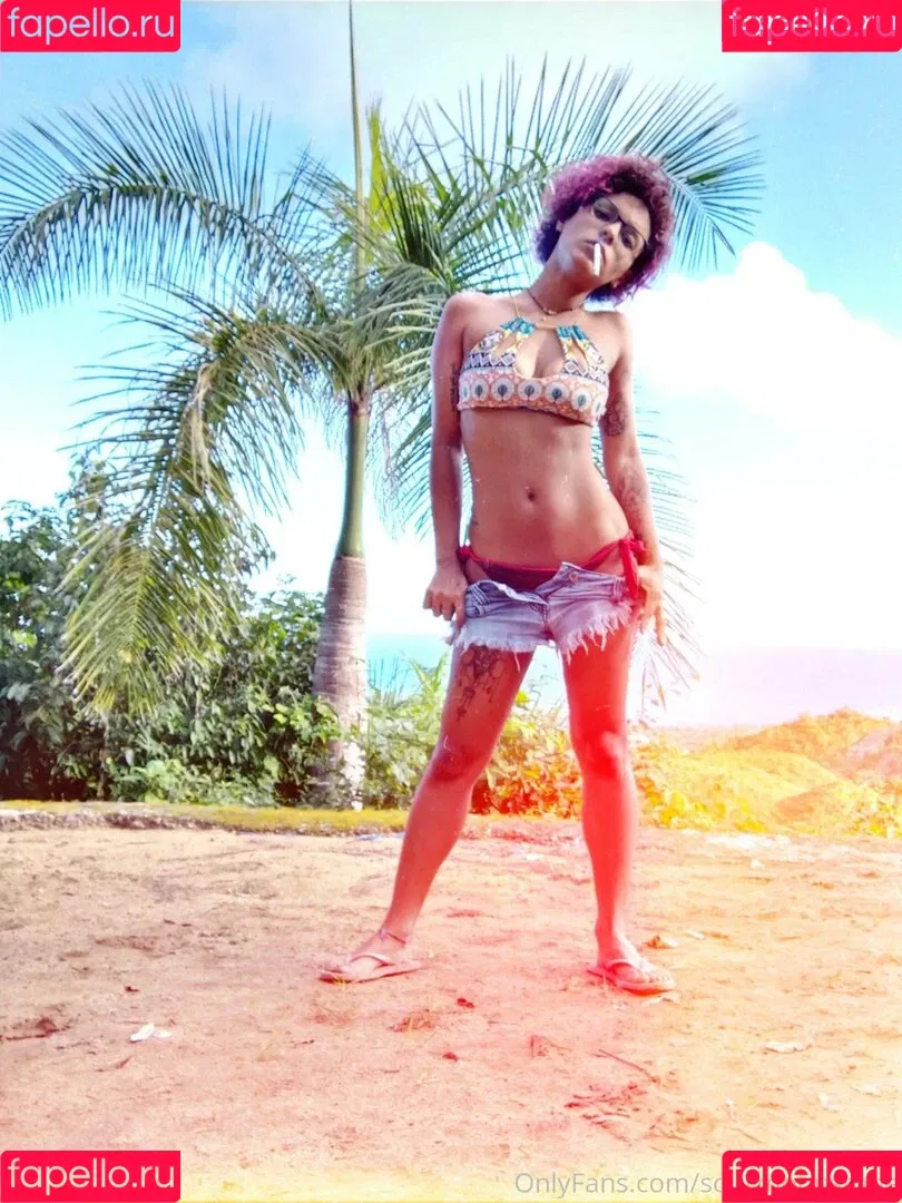 sourmoonstone Onlyfans Photo Gallery 