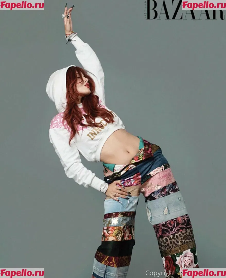 Bella Thorne Onlyfans Photo Gallery 