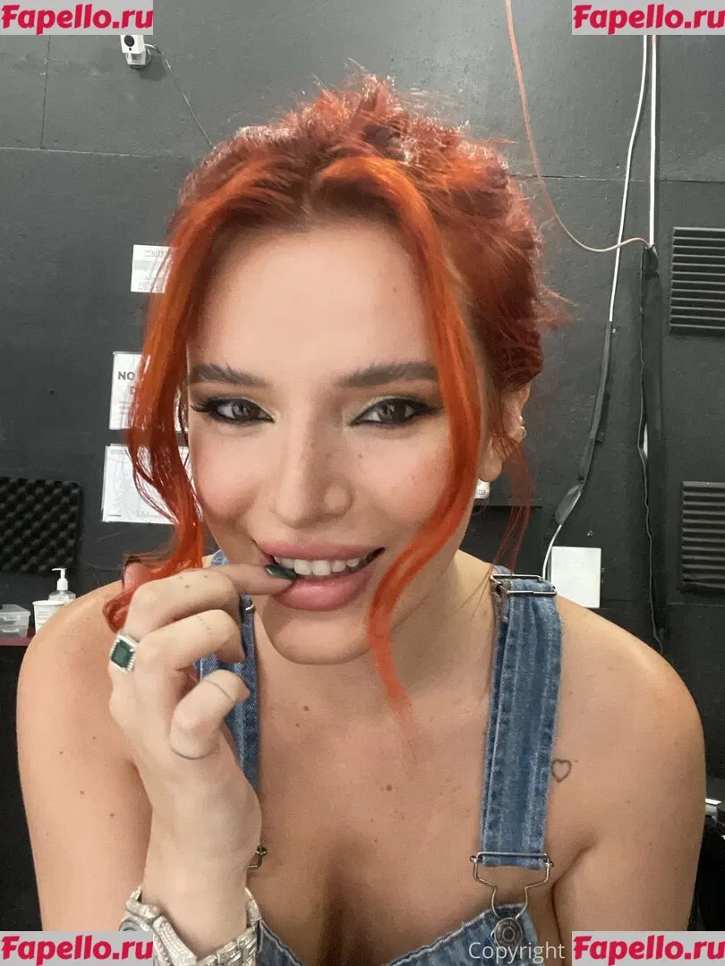 Bella Thorne Onlyfans Photo Gallery 