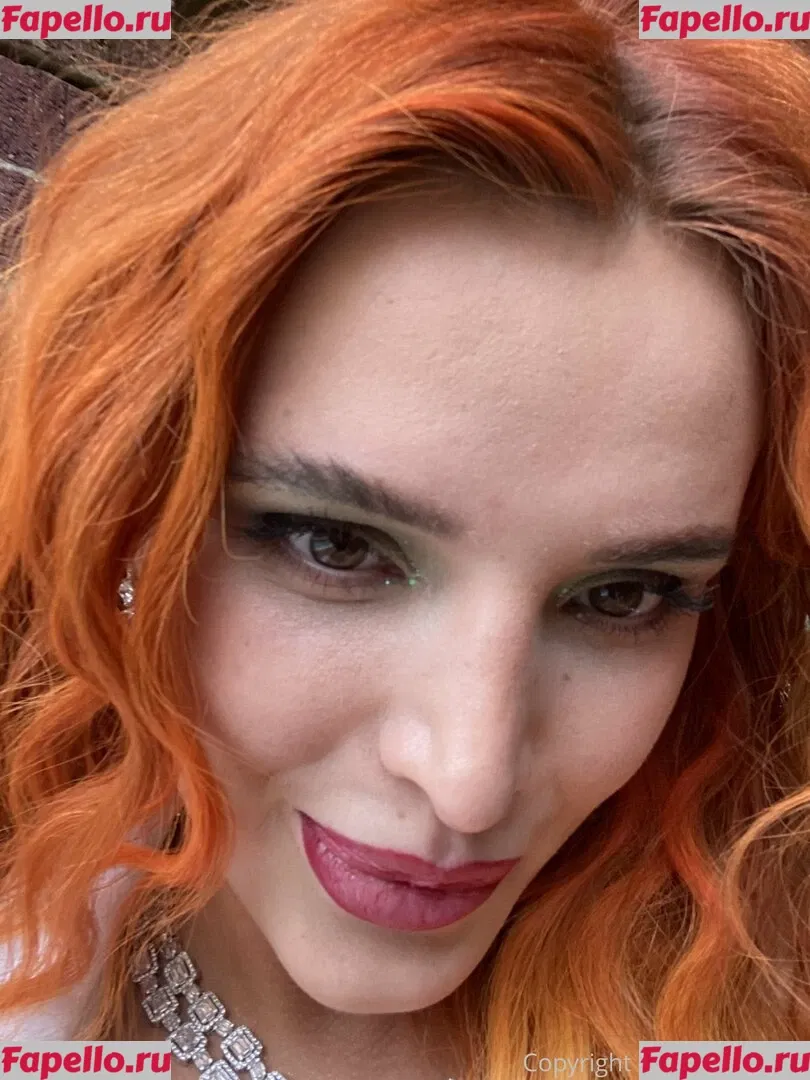 Bella Thorne Onlyfans Photo Gallery 