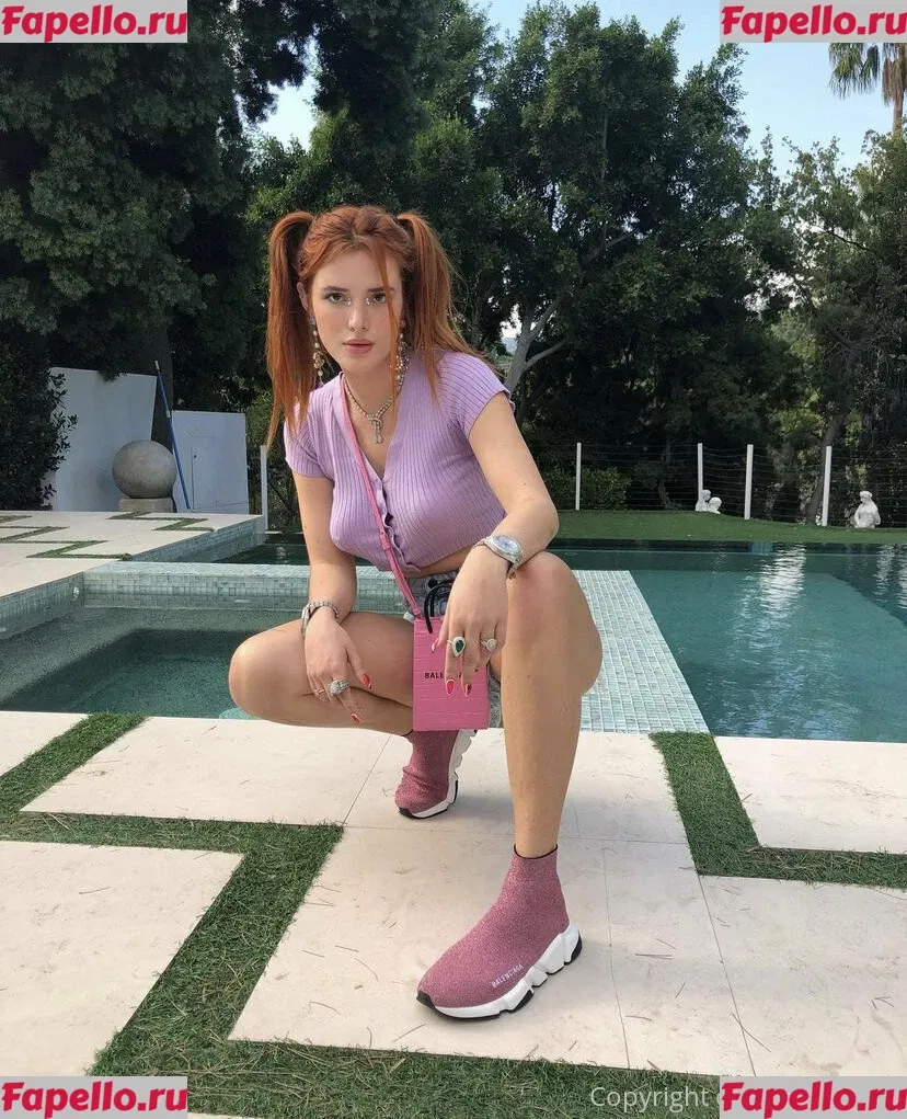 Bella Thorne Onlyfans Photo Gallery 