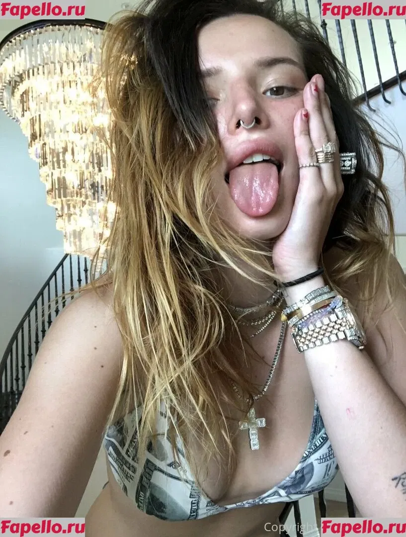 Bella Thorne Onlyfans Photo Gallery 