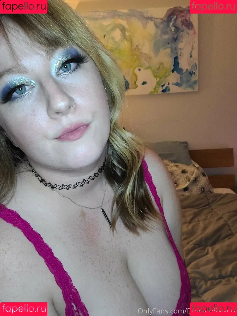 dominosweets Onlyfans Photo Gallery 