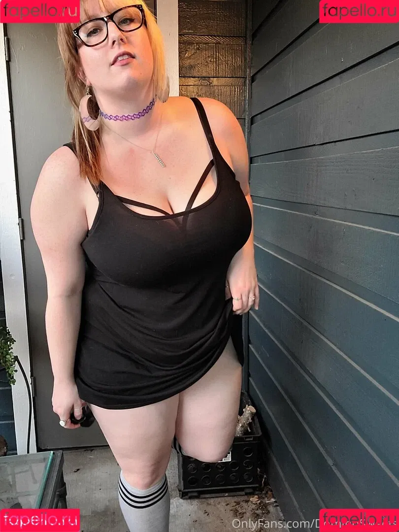 dominosweets Onlyfans Photo Gallery 