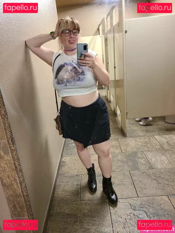 dominosweets Onlyfans Photo Gallery 