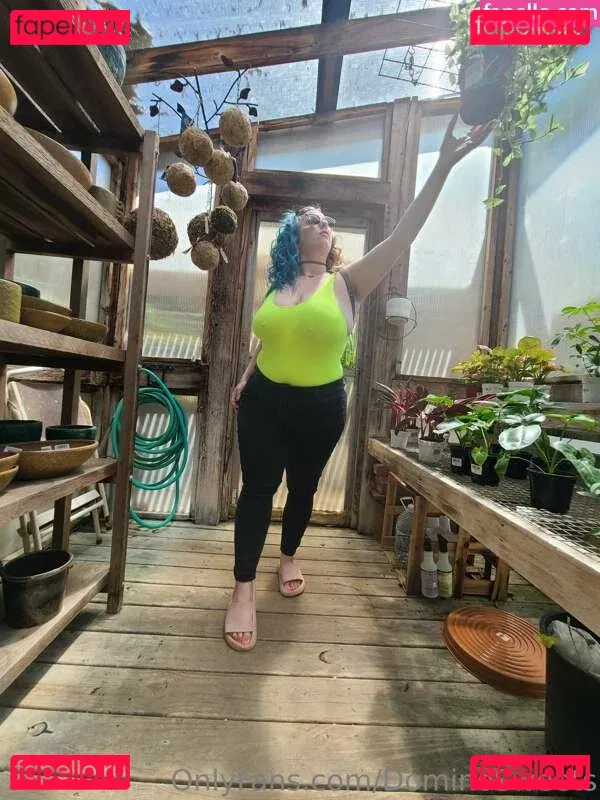 dominosweets Onlyfans Photo Gallery 