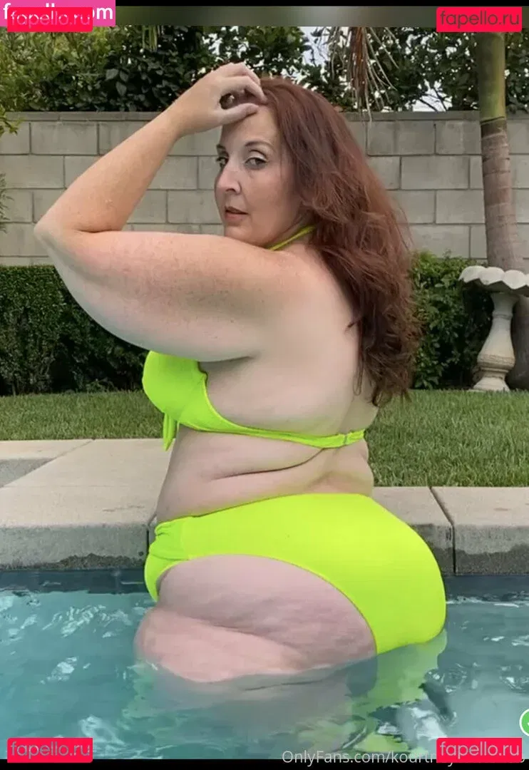 kourtneycakeshub Onlyfans Photo Gallery 