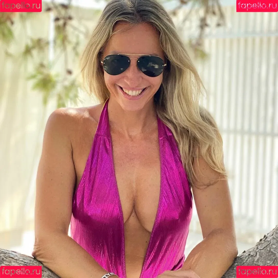 Elenamici Onlyfans Photo Gallery 