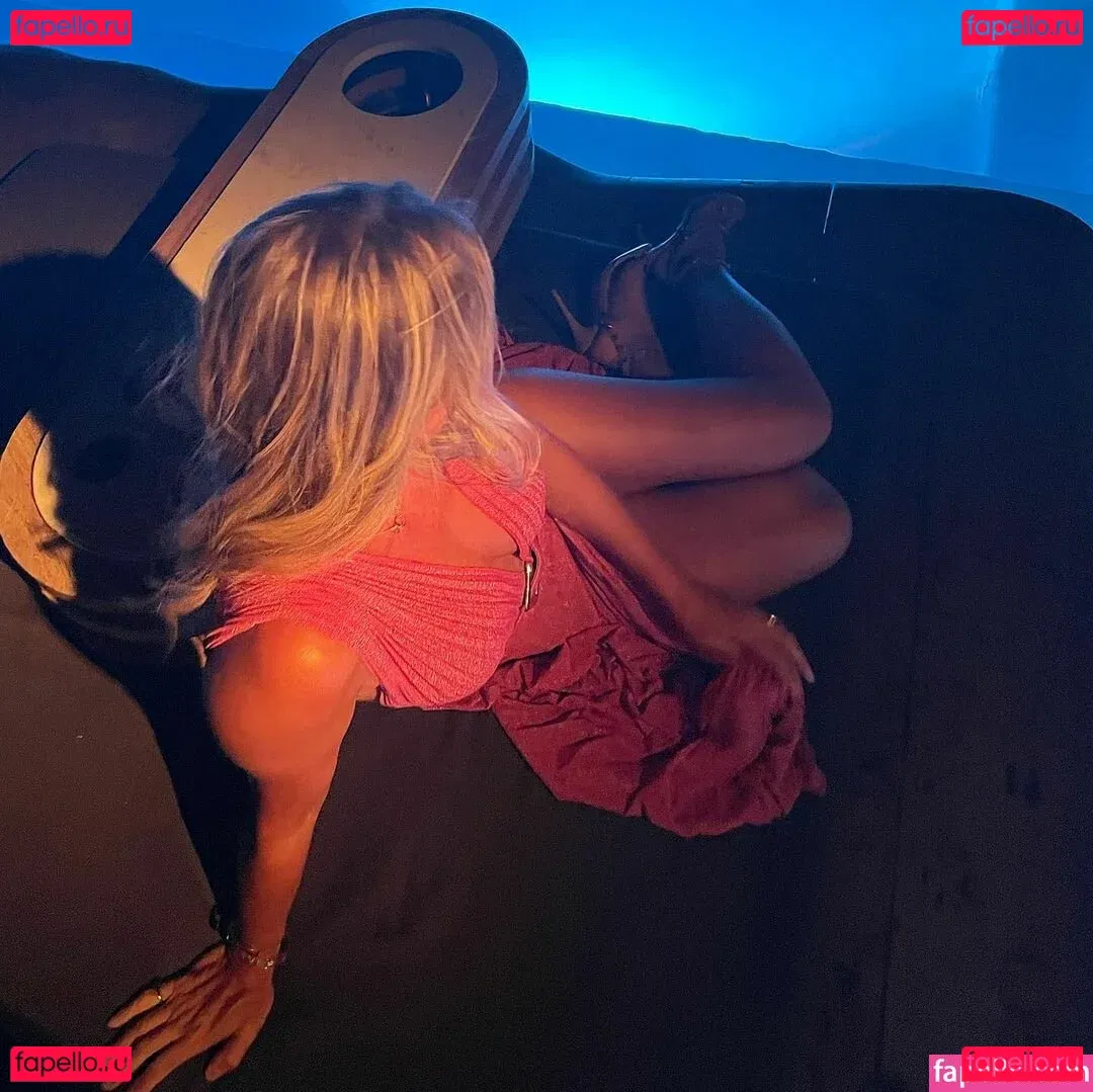 Elenamici Onlyfans Photo Gallery 