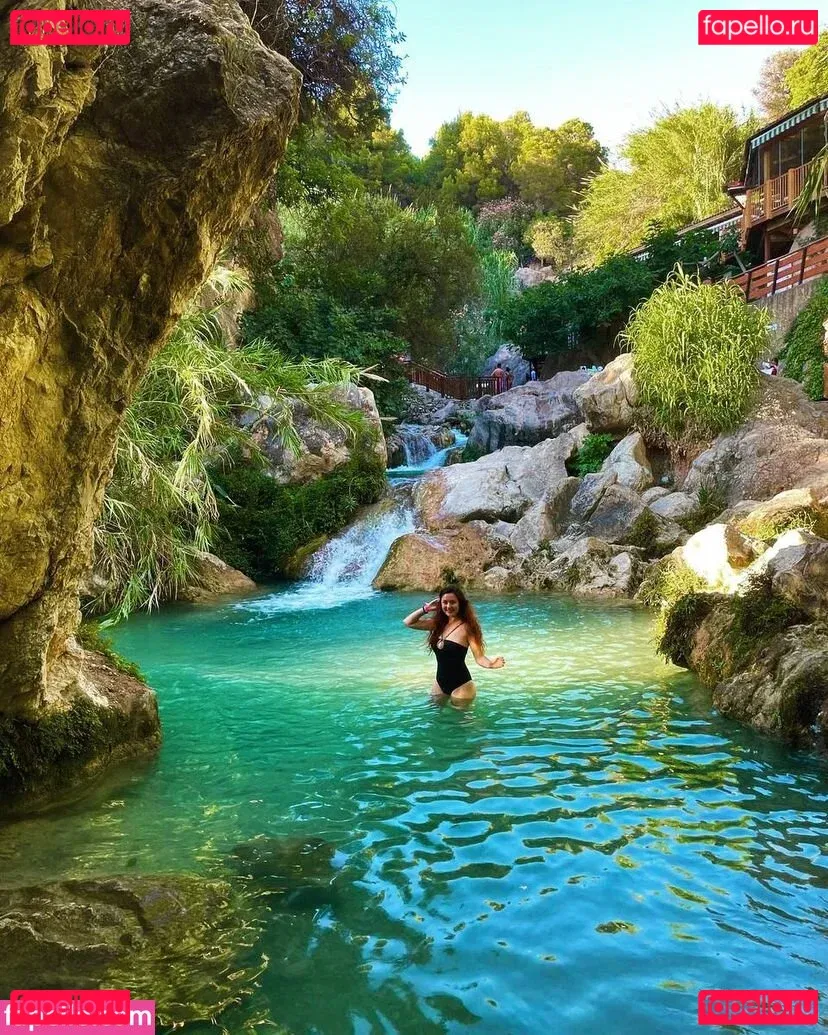 Little BabeVIP Onlyfans Photo Gallery 