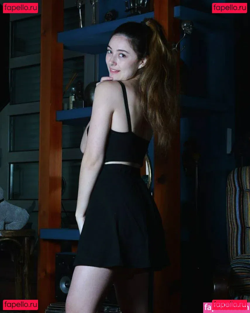 Little BabeVIP Onlyfans Photo Gallery 