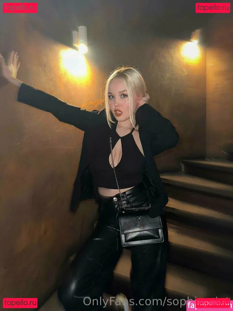 sophiebbface Onlyfans Photo Gallery 