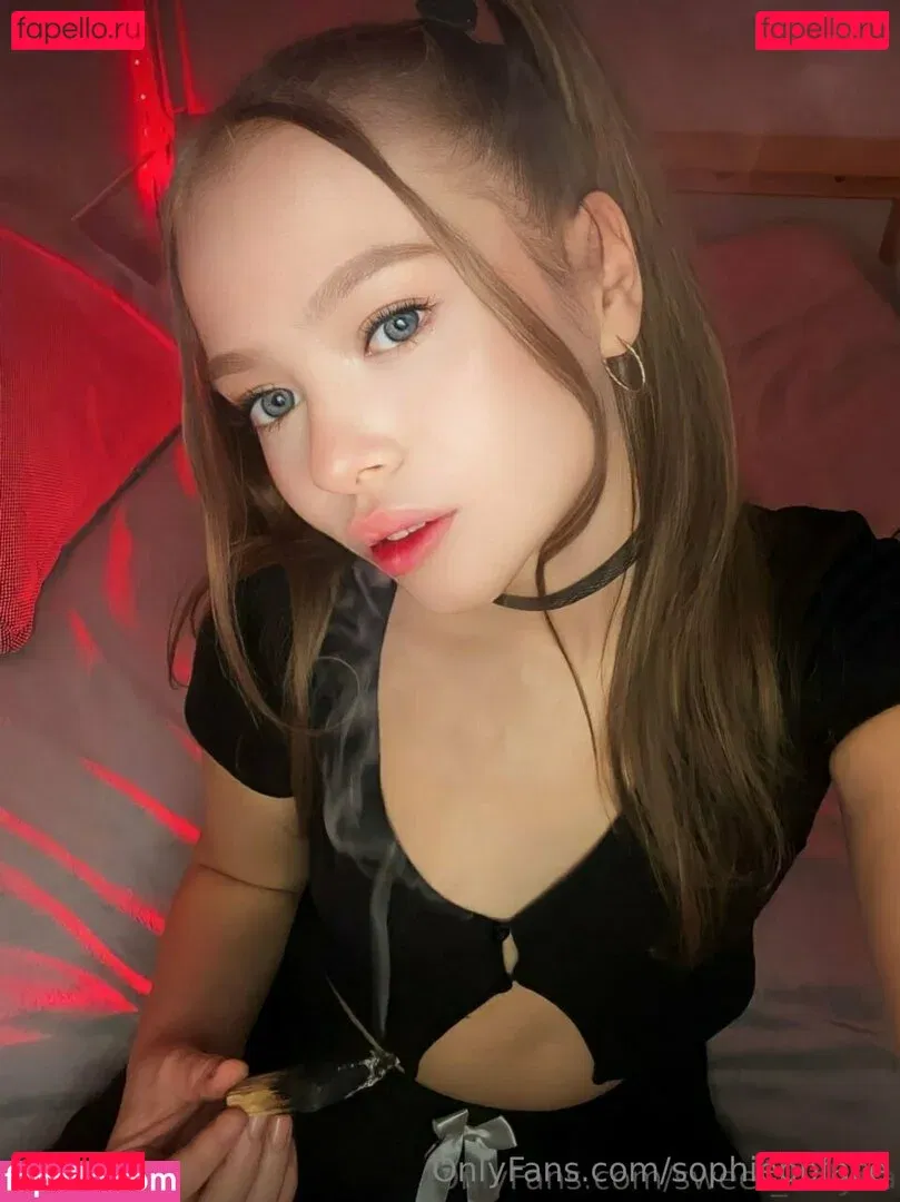sophiebbface Onlyfans Photo Gallery 