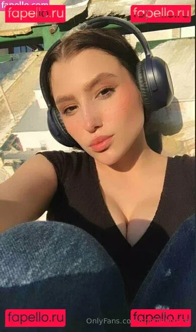 sophiebbface Onlyfans Photo Gallery 