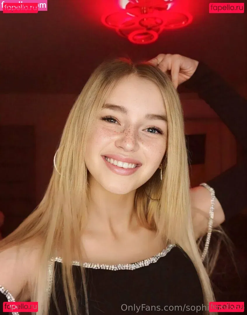 sophiebbface Onlyfans Photo Gallery 