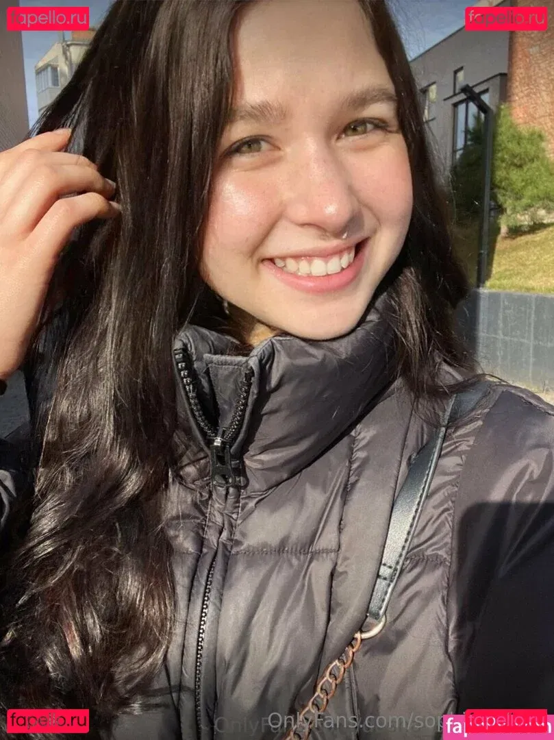 sophiebbface Onlyfans Photo Gallery 