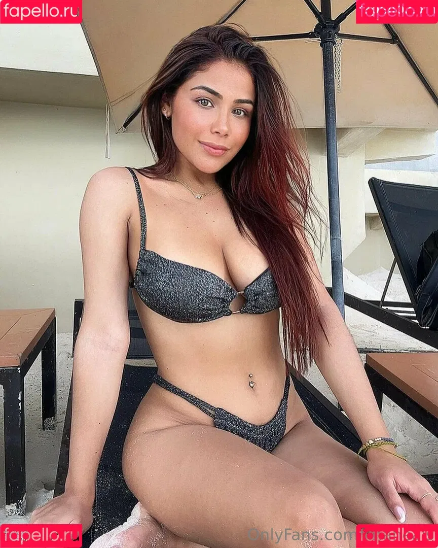 linaheals Onlyfans Photo Gallery 