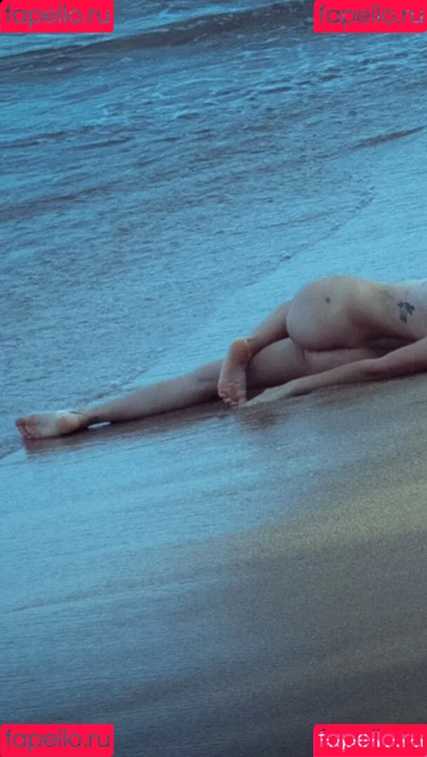 Phaine Gibouyeaux Onlyfans Photo Gallery 