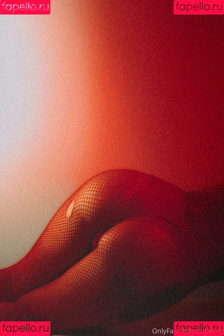 Phaine Gibouyeaux Onlyfans Photo Gallery 