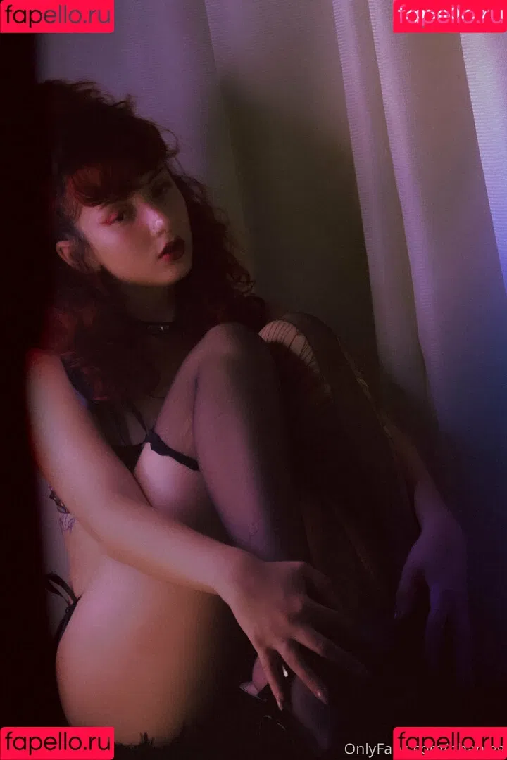 Phaine Gibouyeaux Onlyfans Photo Gallery 