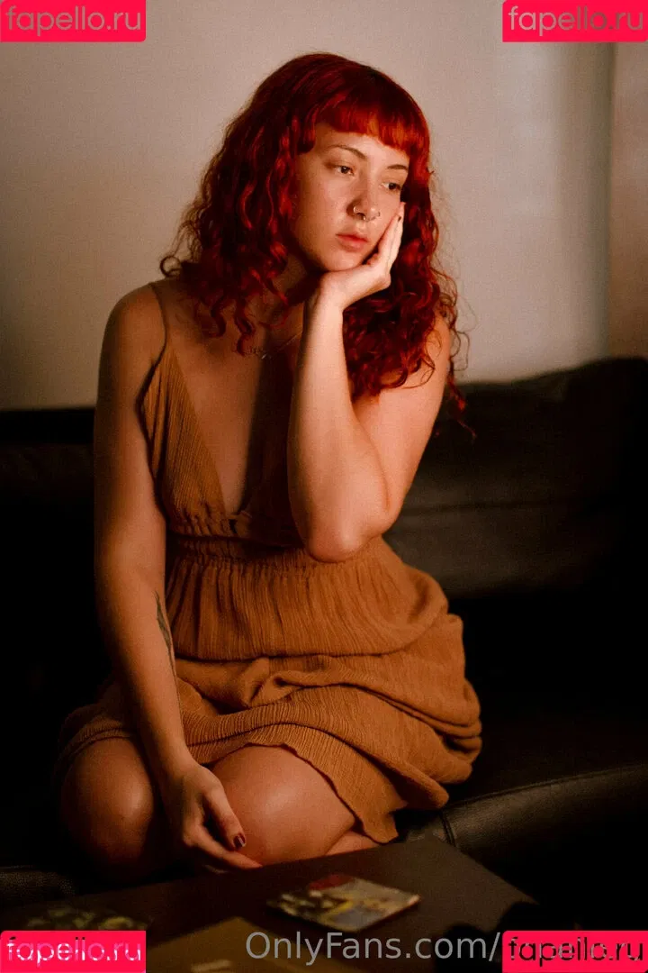 Phaine Gibouyeaux Onlyfans Photo Gallery 