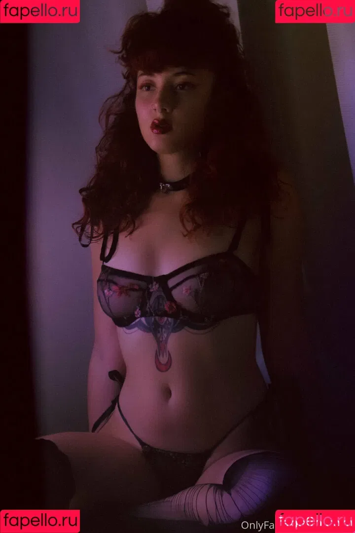 Phaine Gibouyeaux Onlyfans Photo Gallery 