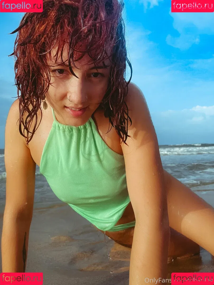 Phaine Gibouyeaux Onlyfans Photo Gallery 