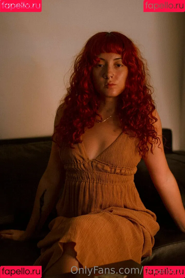 Phaine Gibouyeaux Onlyfans Photo Gallery 