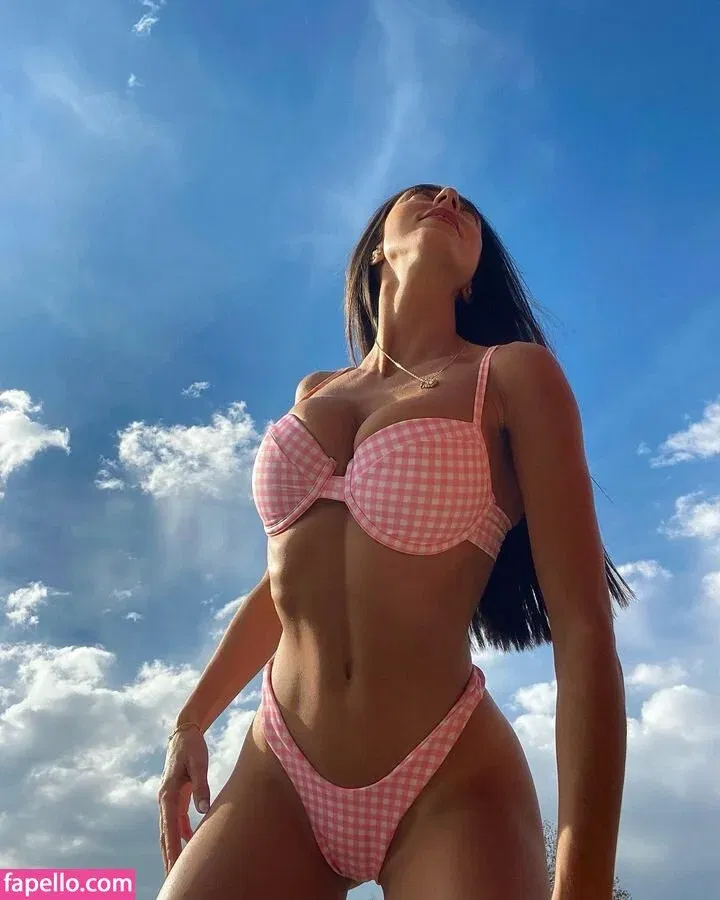 Ane Amundarain Onlyfans Photo Gallery 