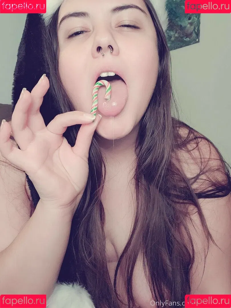 Robin LeFay Onlyfans Photo Gallery 