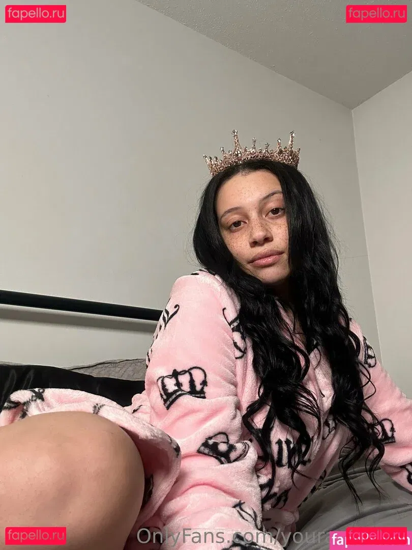 yourangelmk Onlyfans Photo Gallery 