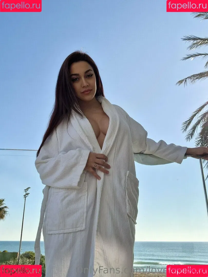 lovelylilly23 Onlyfans Photo Gallery 