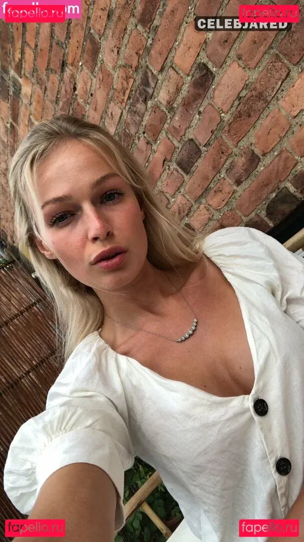 Frederikke Bach Onlyfans Photo Gallery 