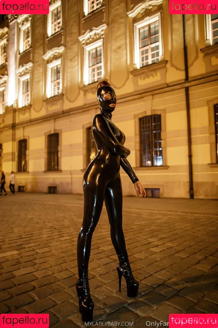 latex_fox Onlyfans Photo Gallery 