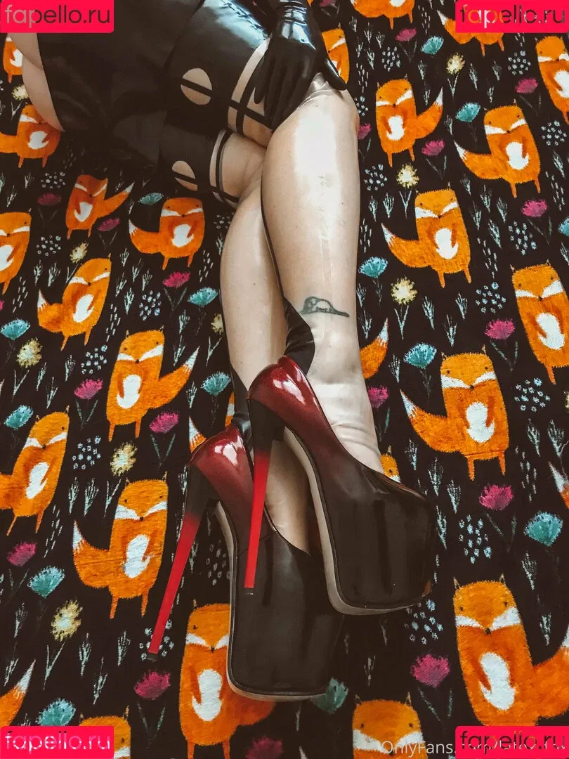 latex_fox Onlyfans Photo Gallery 