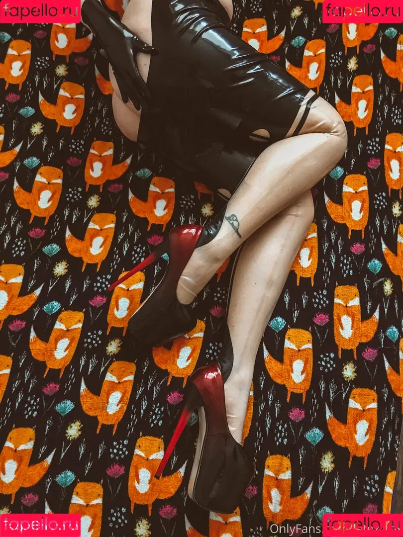 latex_fox Onlyfans Photo Gallery 