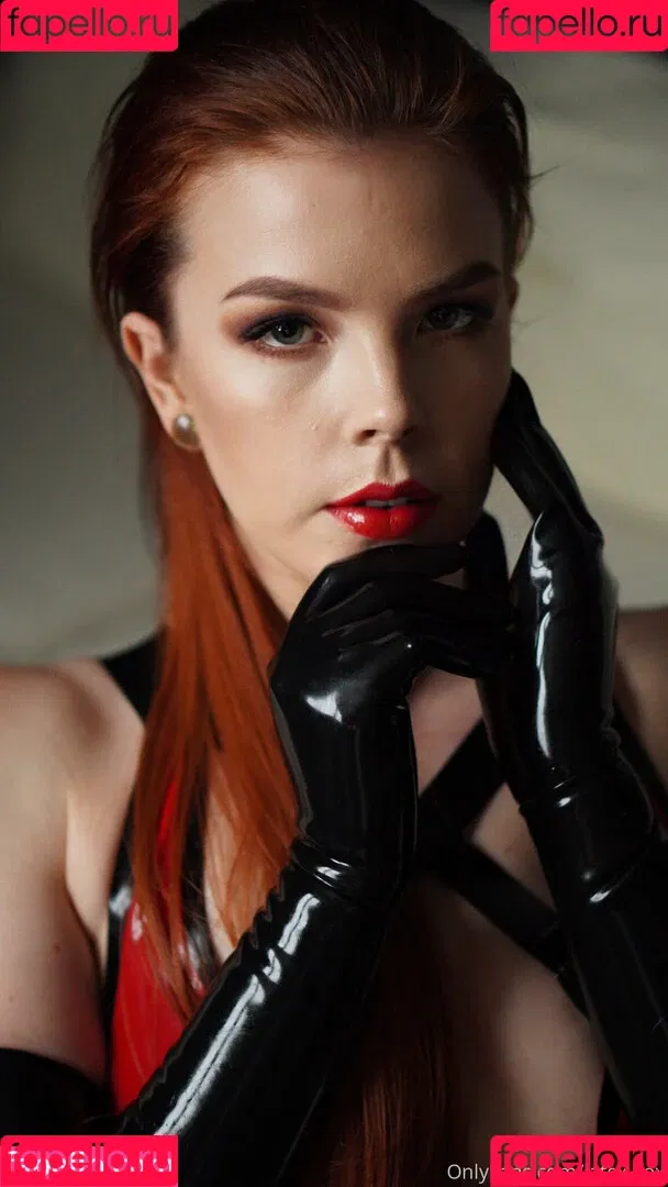 latex_fox Onlyfans Photo Gallery 