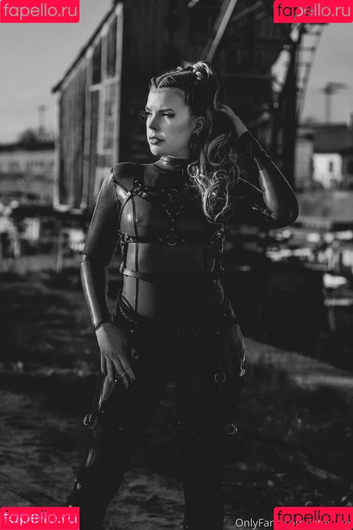 latex_fox Onlyfans Photo Gallery 