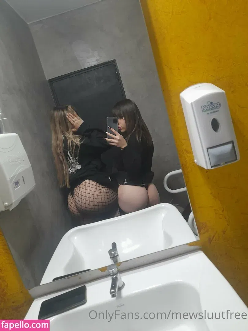 mewsluutfree Onlyfans Photo Gallery 