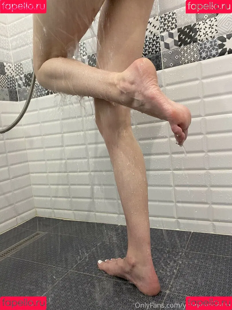 YoungGoddess Onlyfans Photo Gallery 