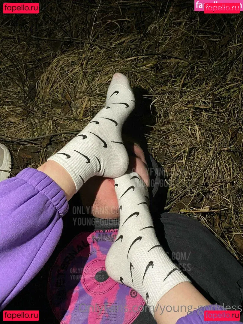 YoungGoddess Onlyfans Photo Gallery 