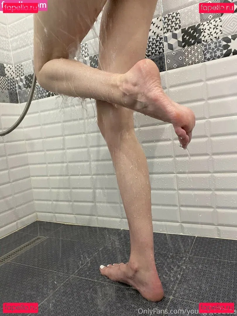 YoungGoddess Onlyfans Photo Gallery 