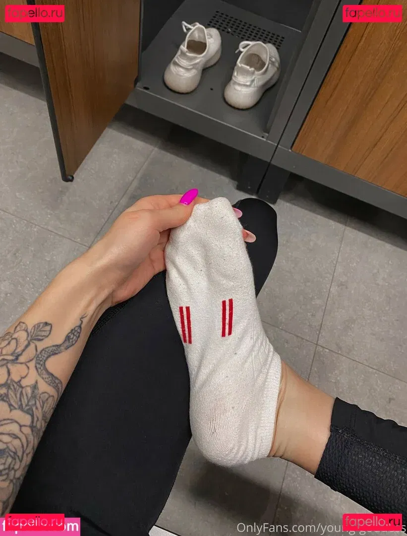 YoungGoddess Onlyfans Photo Gallery 